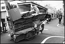 cardboard_collectors-003.jpg