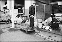 cardboard_collectors-010.jpg