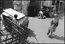 cardboard_collectors-016.jpg
